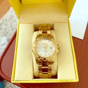 Invicta unisex Pro Diver Gold Watch